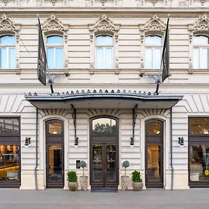 **** Hotel Nemzeti - Mgallery Collection Węgry